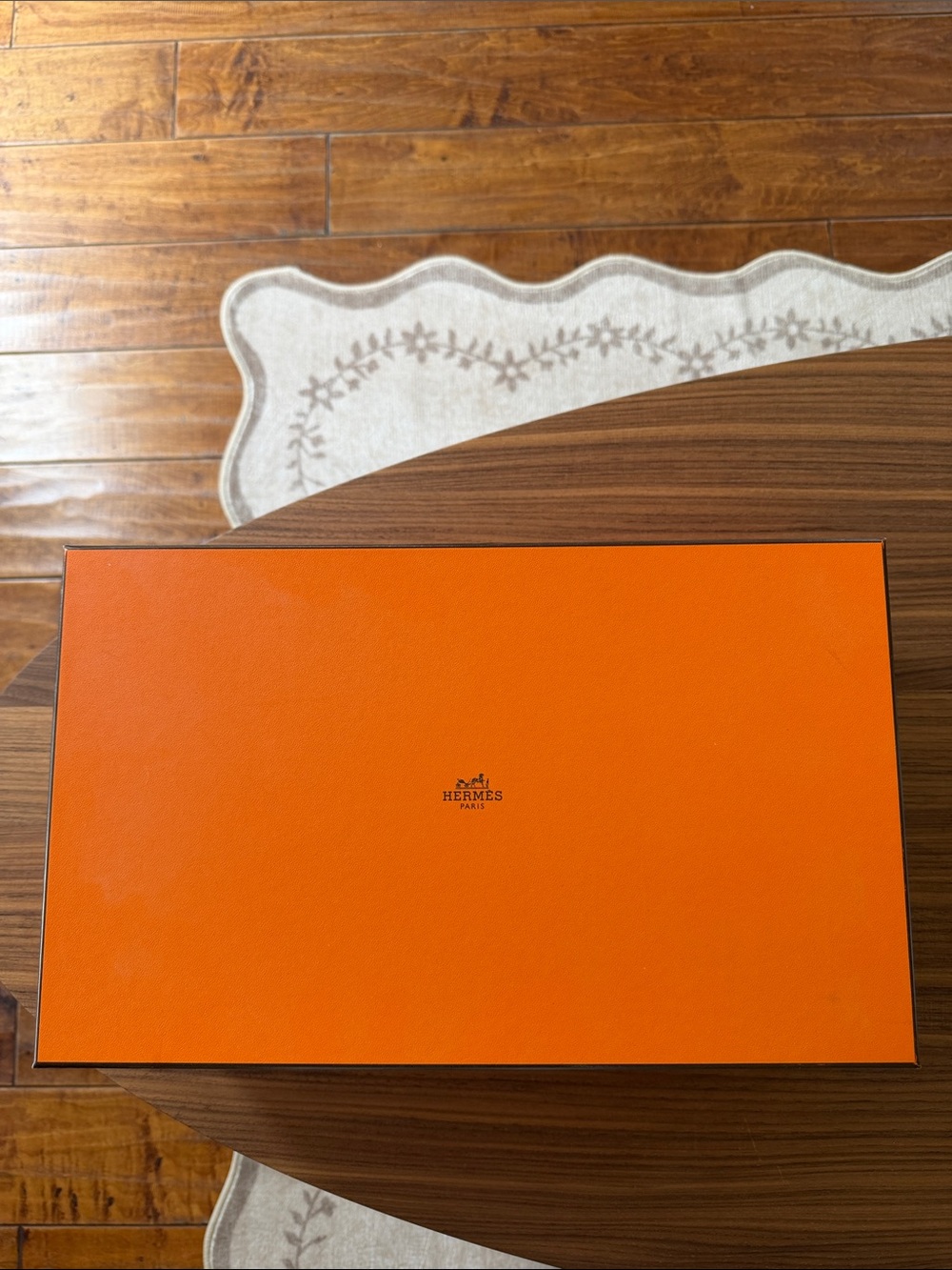 Hermès Orange Signature Box with dust bags and shoe laces